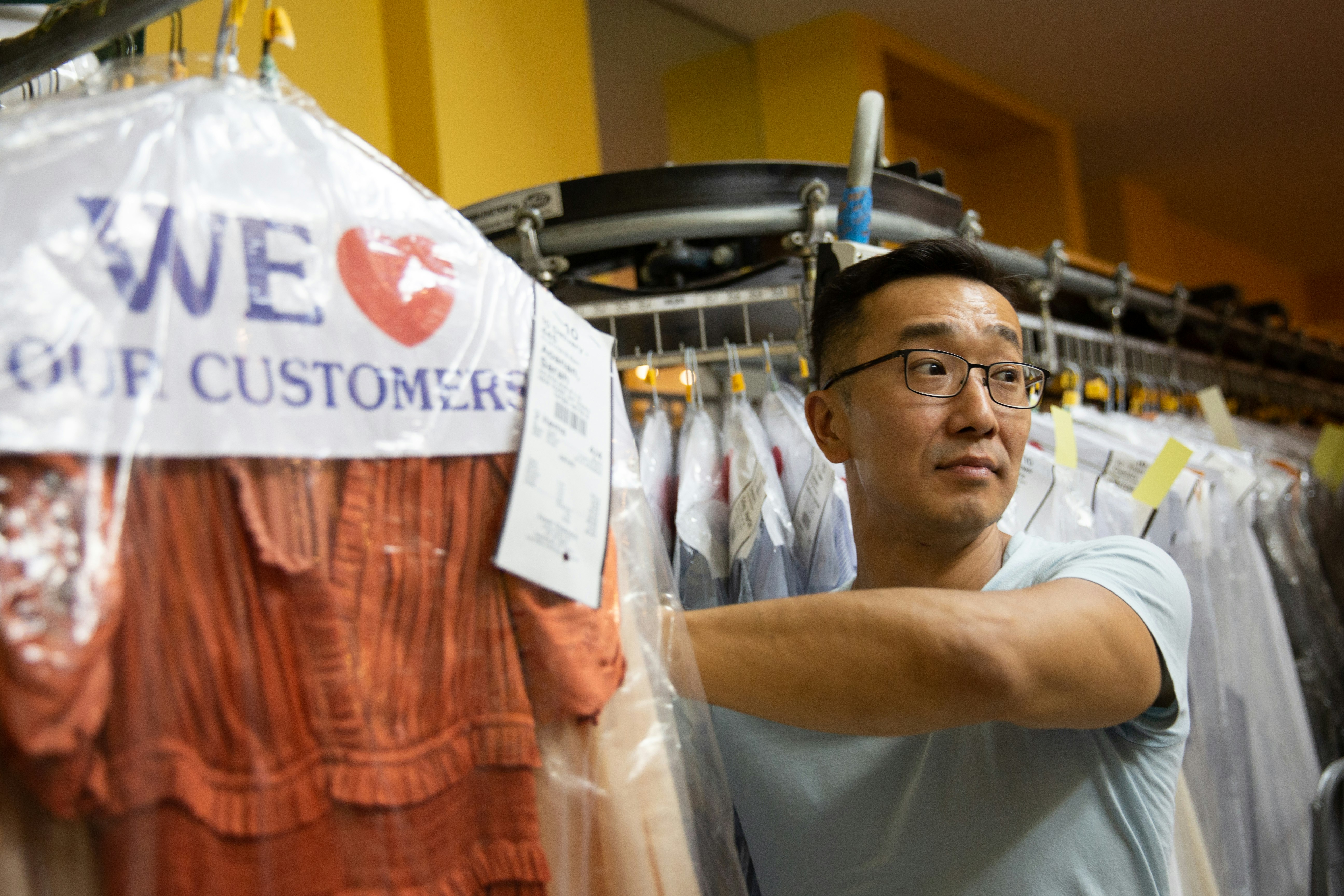 do dry cleaning business make money
